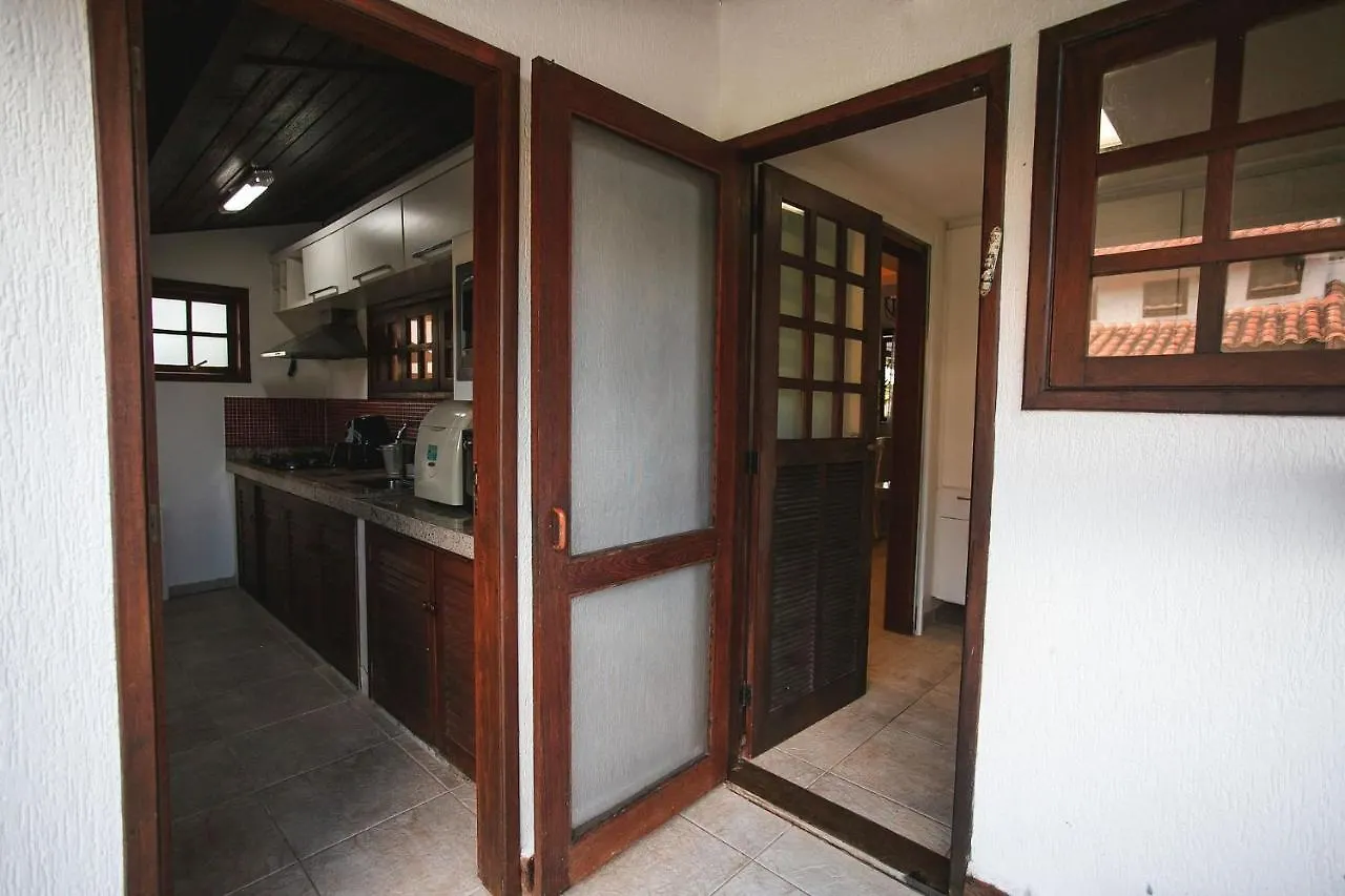 Casa completa! 4 suítes com ar, área gourmet com cervejeira privativa, wi fi 200mb Búzios Casa de Férias